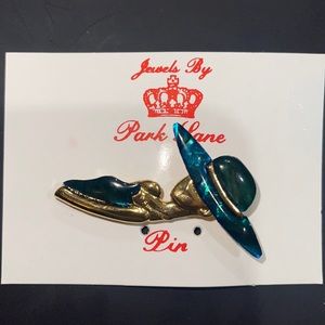 Vintage Gold Tone Signed Park Lane Brooch / Pin Green & Blue Lady in Hat
